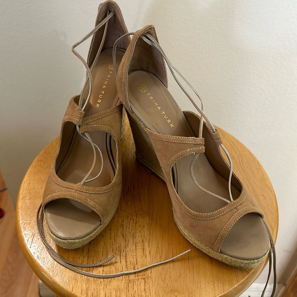Trina Turk sueded Leather Lace-up ankle wrap Wedge Sandals - Beige